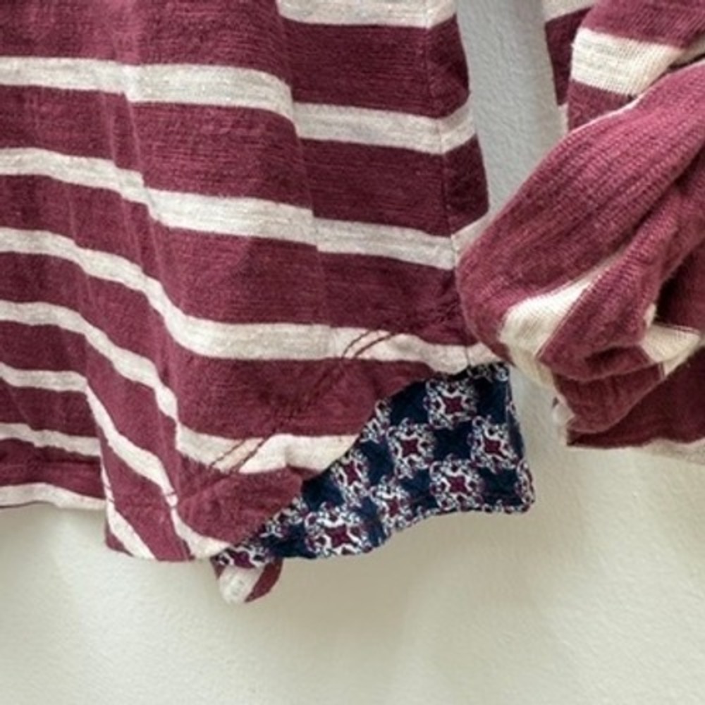 Anthropologie Mavis & Co Striped Ruffle Henley Top Sm Burgundy Shirt Cute Casual - Picture 12 of 13